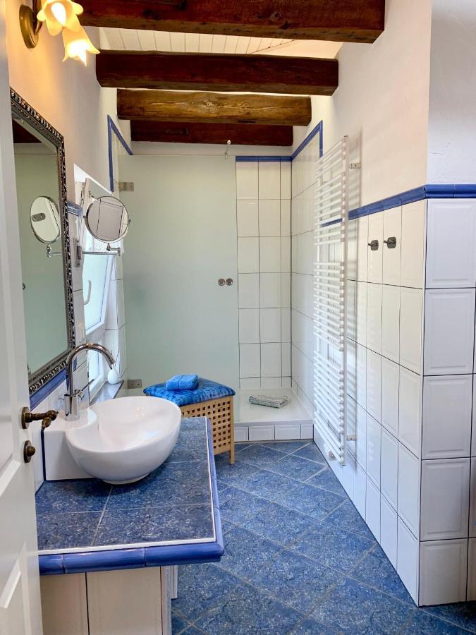 Villa-Rosengarten-Ferienwohnung-Baumhaus-Mit-Seeblick Sassnitz Eksteriør bilde